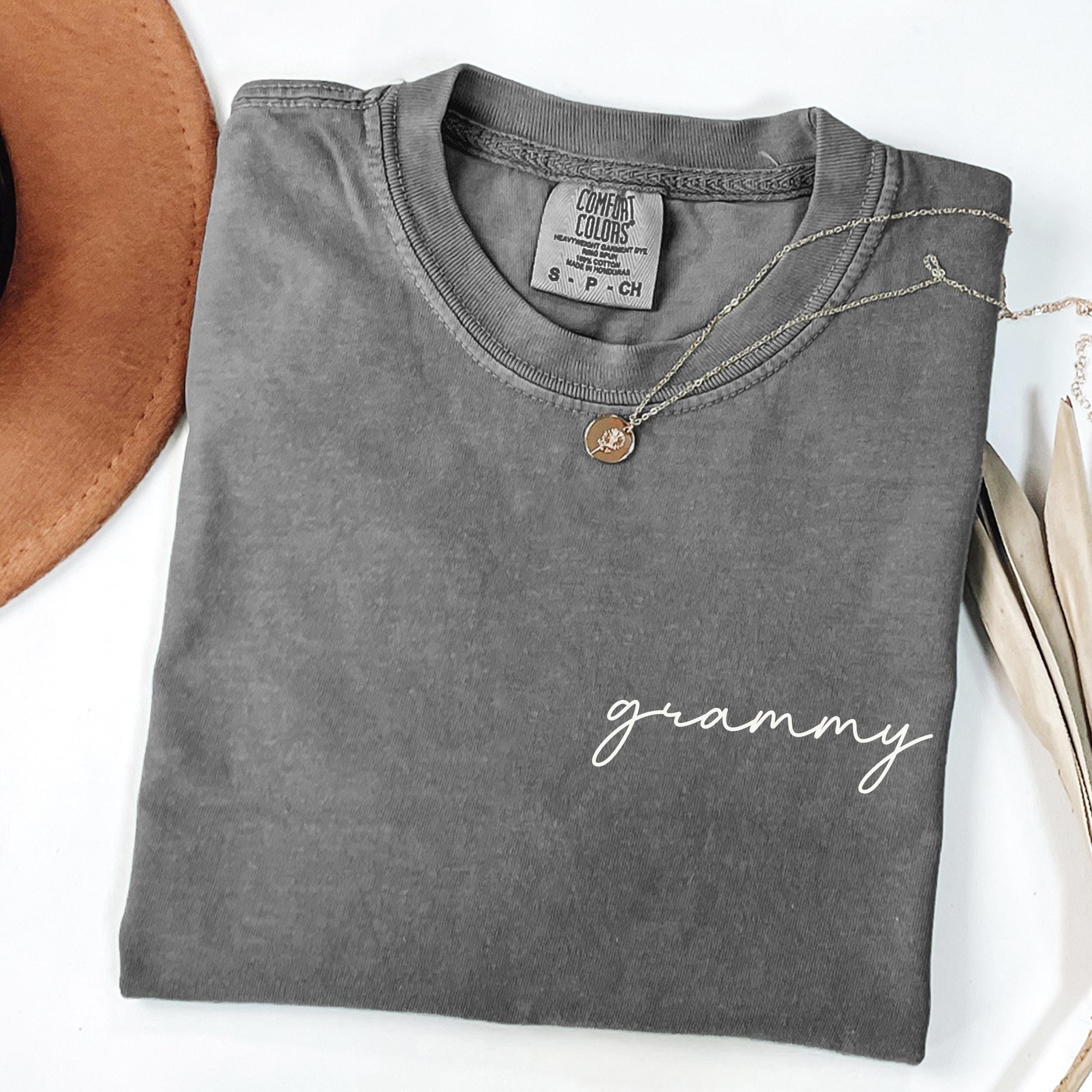 Personalized Grammy Shirt, Custom Grandma TShirt, Trendy Grammy T-Shirt, Custom Grammy Present, Mothers Day Gift, Comfort Colors Tee Shirt