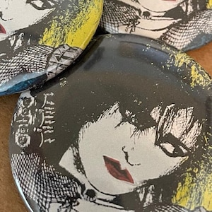 Siouxsie of Siouxsie and the Banshees 2.25 inch button with metal pin back SHIPPING INCLUDED