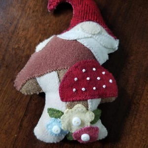 Wool applique bowl filler - Mushroom Gnome