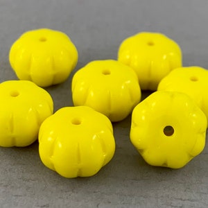 Pumpkin beads, Bright Yellow, pressed Czech glass melon, opaque glass, fall beads - 11mm x 8mm - 10 pcs - RD217-b011