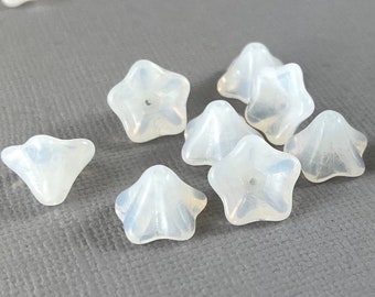 Large, Opal White Czech glass petunia bell flower beads, trumpet beads, opaline - 10, 20 or 40 pcs - 13mm x 8mm - FB1237-b286