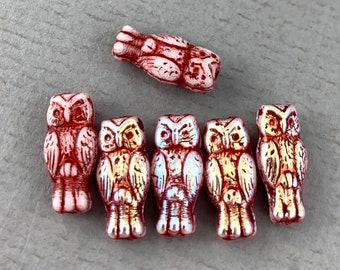 Mix, Czech glass tiny Owl beads, white, red wash, aurora borealis - 14mm x 6mm - 10pcs - AB599-b307