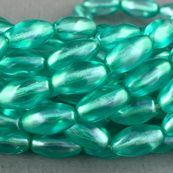 Seafoam Green Czech glass pressed twisted oval shaped beads, pearl aqua green finish, crystal core - 12mm x 7mm - 25 pcs - GEO264-b73