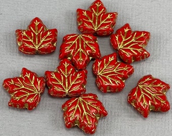 Rode Tsjechische glazen esdoornbladkralen, goudwassing, geperste kralen, steenrood - 13 mm x 12 mm - 10 stuks - FB1627-b353
