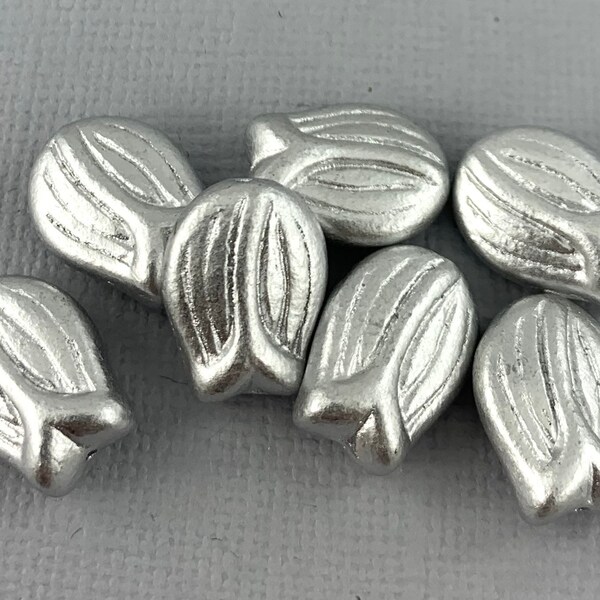 Metallic Silver Czech glass tulip flower beads, soft shine, vintage look - 16mm x 12mm - 6pcs - FB1155-b051