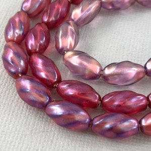 Purple Czech glass pressed twisted oval shaped beads, pearl pinkish purple finish, crystal core - 12mm x 7mm - 25 pcs - GEO275-b090