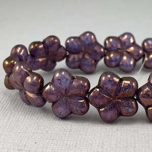 Purple Czech glass flower beads, bronze luster, gold luster, transparent, white core - 17mm - 2 or 4 pcs - FB1896-b192