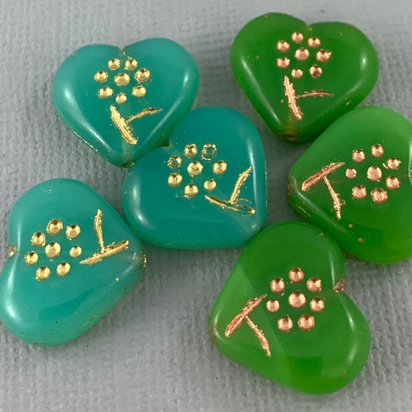 Opal Green pressed Czech glass heart beads, gold or copper wash detail, puffy heart, flower, daisy - 18mm - 4pcs - MG036-b148