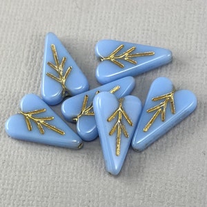 Heart shaped leaf beads, Czech glass, delicate periwinkle blue, gold wash  - 16mm x 11mm - 6 or 12 pcs - FB1500-b142