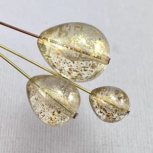 Chunky drop beads, crystal clear plastic, gold splatter, vintage style, acrylic - 12.5mm, 17.5mm, 23mm - GEO361-b186
