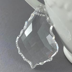 Large, Asfour Crystal clear chandelier pendalogue, diamond French cut, Egyption prism, top drilled - 50mm x 35mm - 1pc - MG478-A4