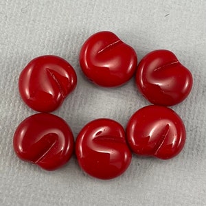 Perline di mela, ciliegia, ciliegia Perline di frutta in vetro ceco pressato rosso, perline di cibo - 12 mm x 11 mm - 6 o 12 pezzi - MG1087-b398
