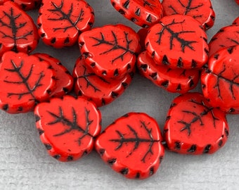 Red Czech glass leaf beads, black wash, linden leaf poplar, fall beads, beads for jewelry - 15mm - 6 pcs - FB446-b213