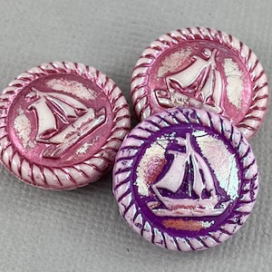 Sailboat Medallion Czech glass beads, aurora borealis coin, focal, rustic, beach, nautical, boat, yacht - 20mm - 2 or 4 pcs - MG251-b045