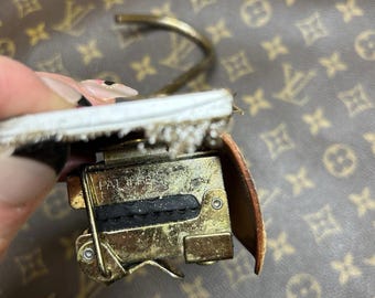 ルイヴィトン ハンガー ゴールド金具 ガーメントケース用 本物のルイ