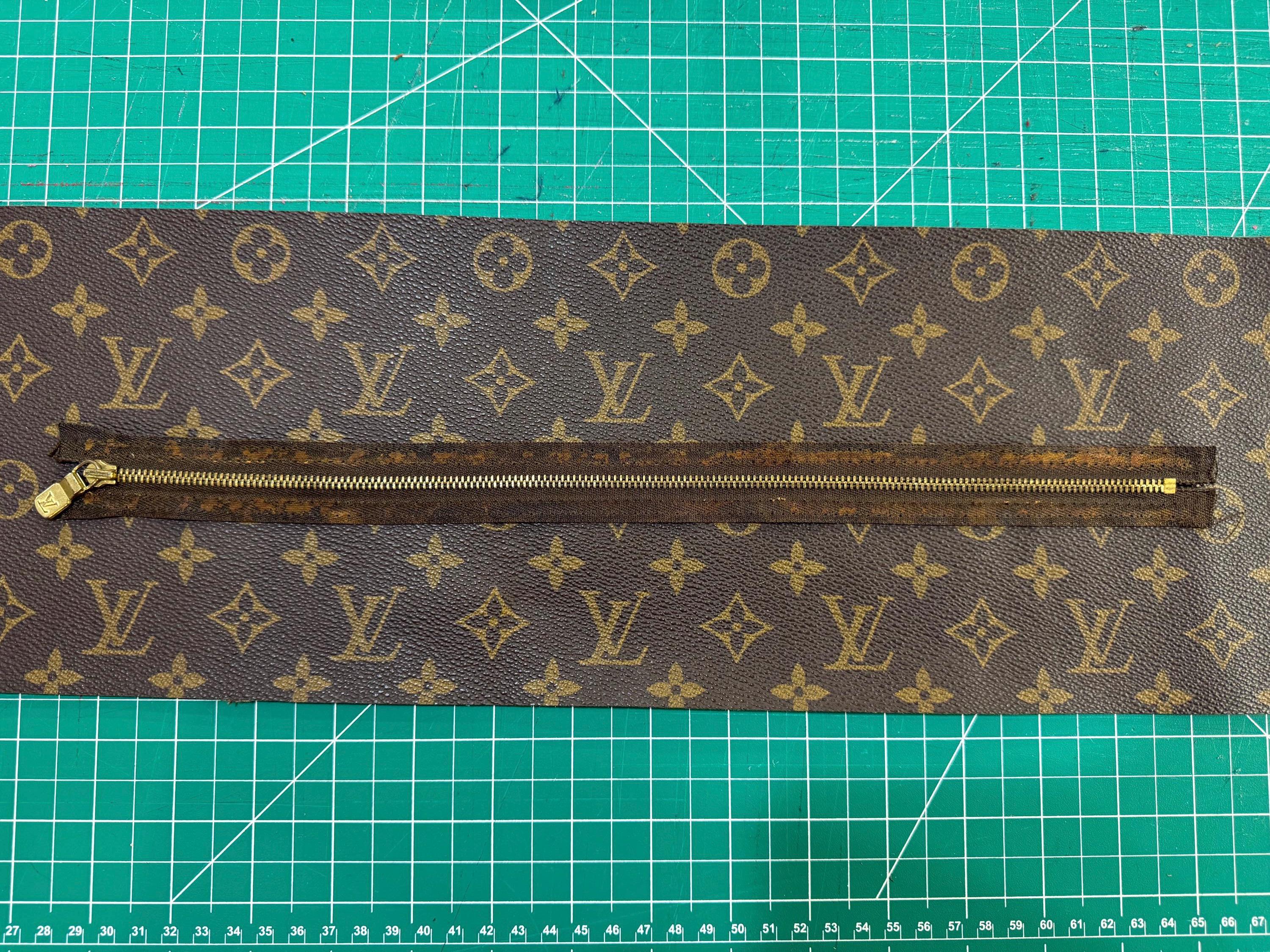 Authentic Louis Vuitton Gold Zipper 14” Vintage for Purse Bag