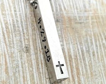 cadeau parrain et marraine, cadeau de baptême, collier de confirmation, cadeau pour parrain, collier religieux, bijou chrétien, collier croix