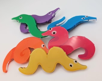 Worm aan een touwtje Haarspeldjes