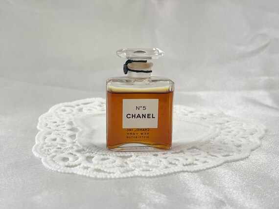 Chanel No. 5 Sealed | Parfum Extrait | 1940 - 1960