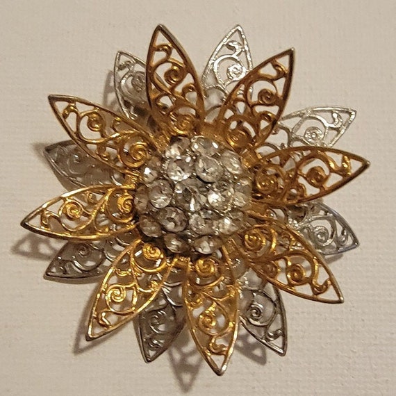 Vintage Gold and Silver Flower Brooch with Rhines… - image 1