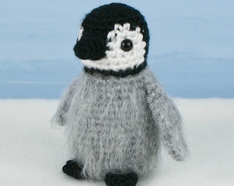 Baby Emperor Penguin amigurumi CROCHET PATTERN digital PDF file download