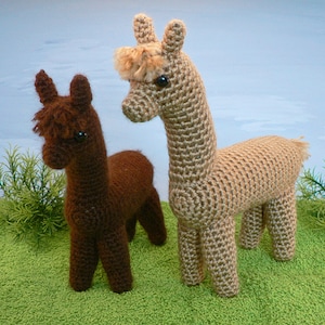 Alpaca amigurumi CROCHET PATTERN digital PDF file download, make an alpaca or llama image 1