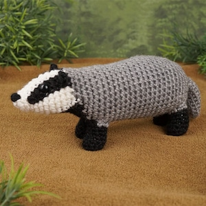 Badger amigurumi CROCHET PATTERN digital PDF file download European or Eurasian Badger image 1