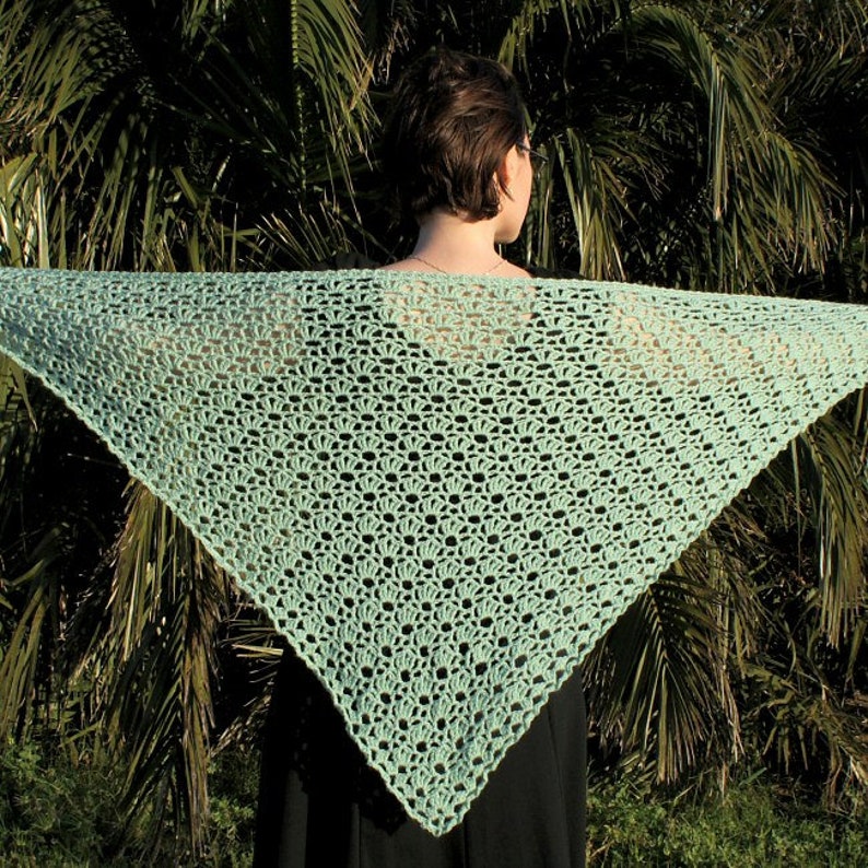 Climbing Eyelets Triangular Shawl CROCHET PATTERN digital PDF - Etsy.de