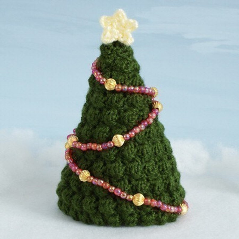 Christmas Trees Set 1 CROCHET PATTERN digital PDF file download 2 sizes and star included image 3