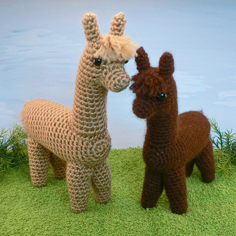 Alpaca amigurumi CROCHET PATTERN digital PDF file download, make an alpaca or llama image 4