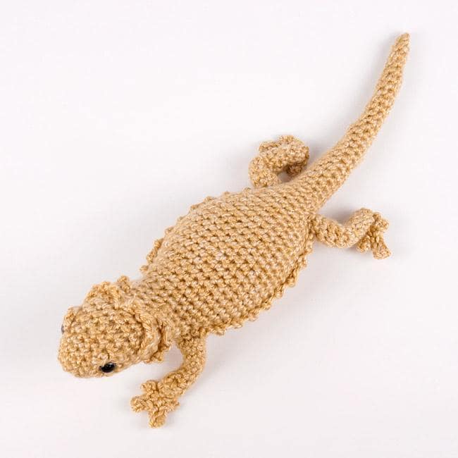 30 Bearded Dragon Crochet Patterns for Reptile Lovers, Gifts, and Plush Decor 24 Realistic Bearded Dragon Amigurumi Pattern