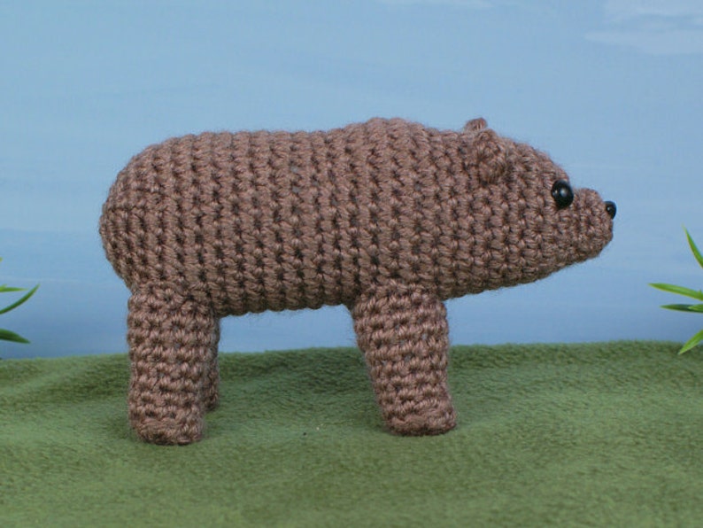 Brown / Grizzly Bear amigurumi CROCHET PATTERN digital PDF file download image 4