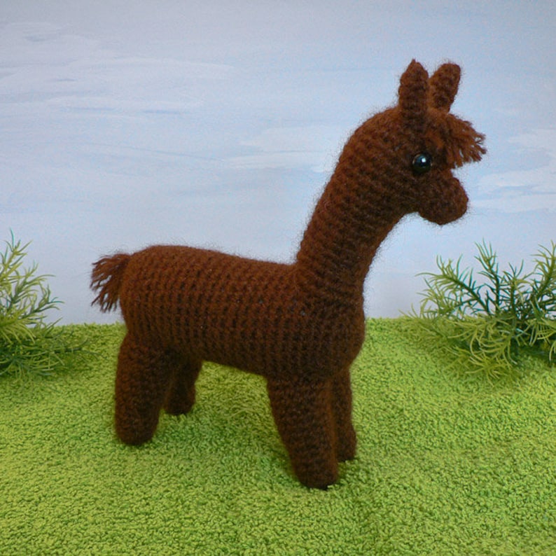 Alpaca amigurumi CROCHET PATTERN digital PDF file download, make an alpaca or llama image 3