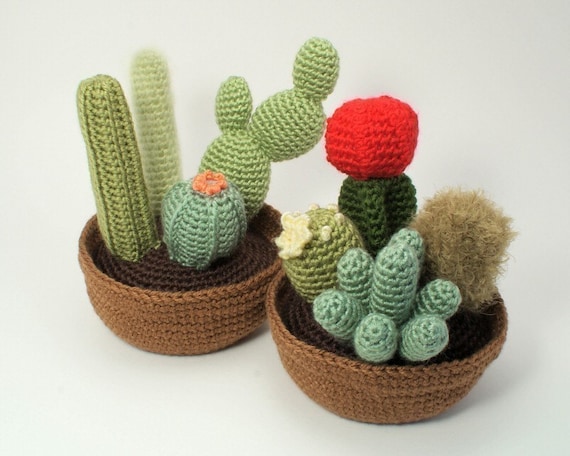 Gift Boxes crochet pattern : PlanetJune Shop, cute and realistic
