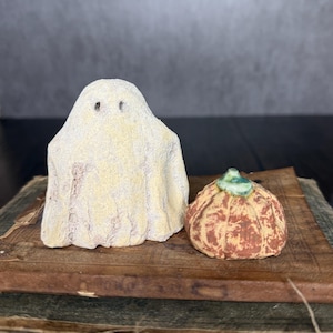 Rustic Ghost and Pumpkin Sculpture Mini Ceramic Ghost Figurine Halloween Decor Spooky Season Decoration Pottery Ghost Boho Halloween Gift