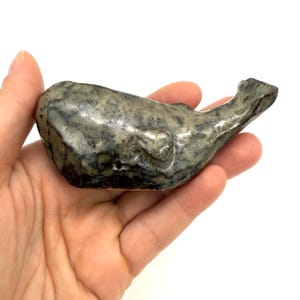 Small Sperm Whale Sculpture Sea Life Figurine Cermaic Blue Whale Animal Sculpture Mini Ocean Life Clay Whale Pottery Baby Whale Sculpture