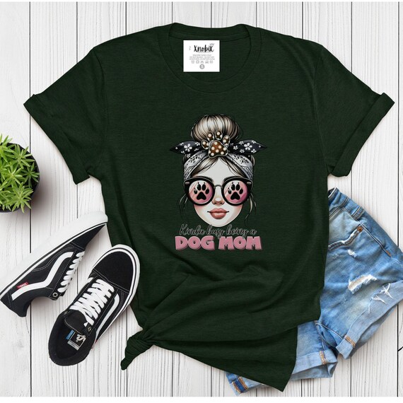 Custom Dog Mom T-Shirt – Personalized Pet Lover Tee, Gift for Dog Moms Lovers