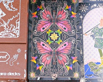 Mazzo di tarocchi Butterfly impermeabile * Tarocchi con lamina d'oro * Carte dei tarocchi * Tarocchi Rider-Waite a 78 carte * Elegante custodia in pelle