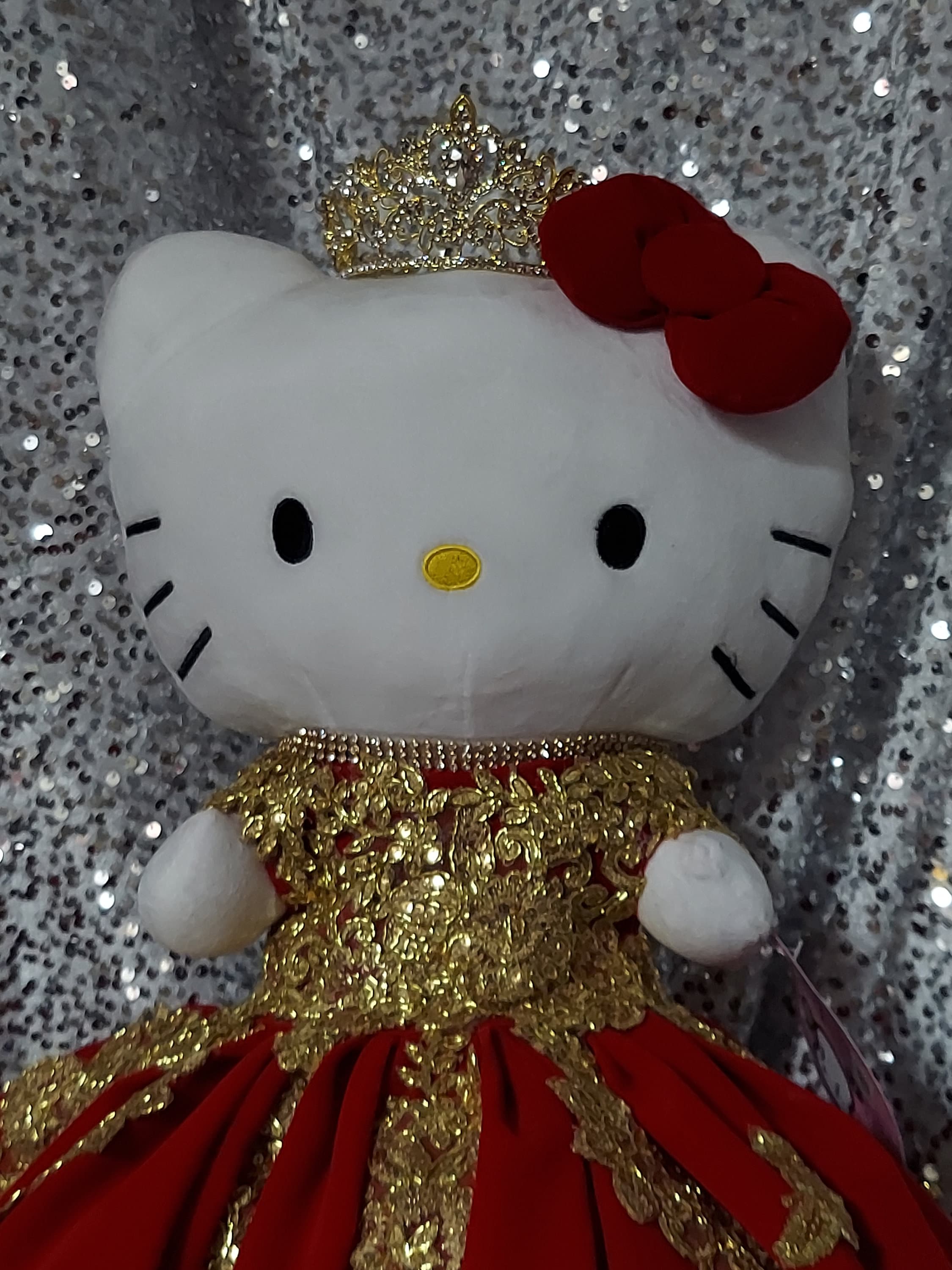 激レア☆特製Hello kitty 2000年限定版☆ベルベットドール Hello Kitty® Velvet Premium Plush by Kidrobot | Kidrobot