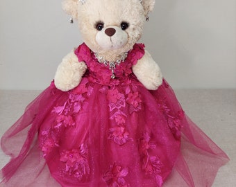 Quinceañera/Dulce 16 Osito de Peluche.                  vestido hecho a medida. (Please ask for available teddy bear style.)