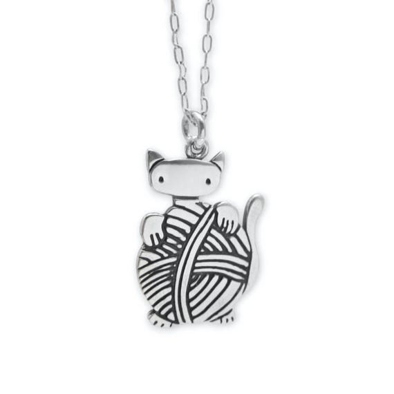 Sterling Silver Monogram with Etched Outline Station Pendant Necklace Sterling Silver Monogram with Etched Outline Station Pendant Necklace