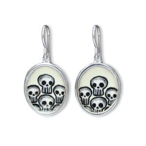 Boucles d'oreilles tête de mort en argent sterling avec émail vitrifié - Bijoux tête de mort