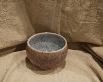 Berry Raindrop Window Bowl