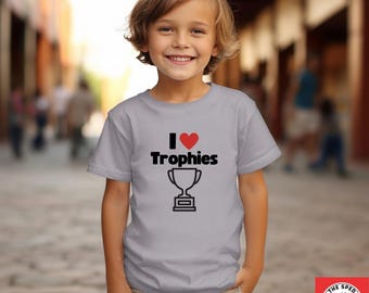 Camiseta juvenil I Love Trophies / Camiseta para amantes de los premios / Camiseta gráfica unisex / Cómoda y elegante