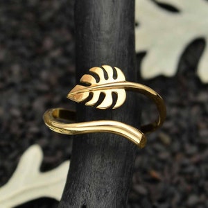 Bronze Monstera Leaf Ring Adjustable Size Brand New Houseplant Jewelry image 1