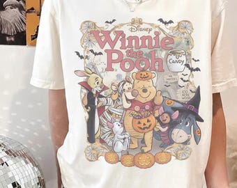 Camiseta retro de Winnie the Pooh para Halloween, camiseta Comfort Colors Disney Spooky Season, Pooh y sus amigos para pedir dulces, camiseta para viajes familiares