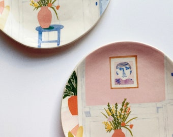 Platos de pared decorativos de porcelana pintada a mano, ilustración multicolor, hechos a mano, platos