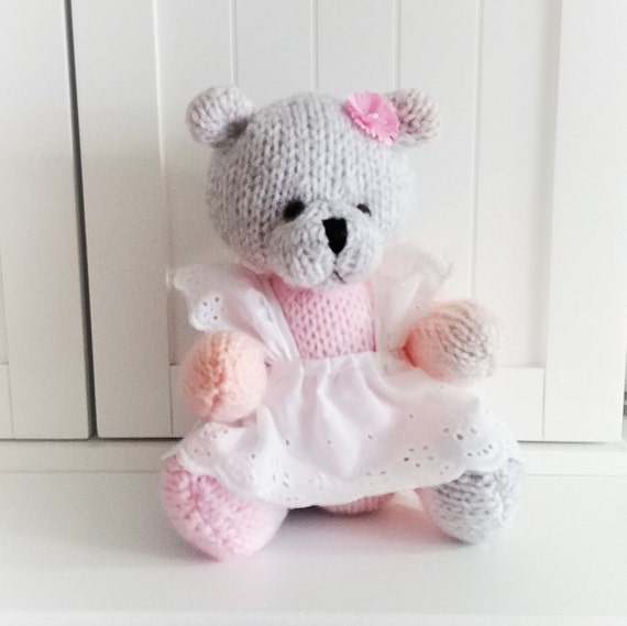 12 Pastel Rainbow Acrylic /& Wool Hand Knitted Jointed Teddy Bear with Ivory Satin Ribbon 30.48 cm