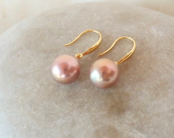 Edison Pearl Gold Earrings Purple Pearl Teardrop Earrings Metallic Rainbow Pearl Jewelry