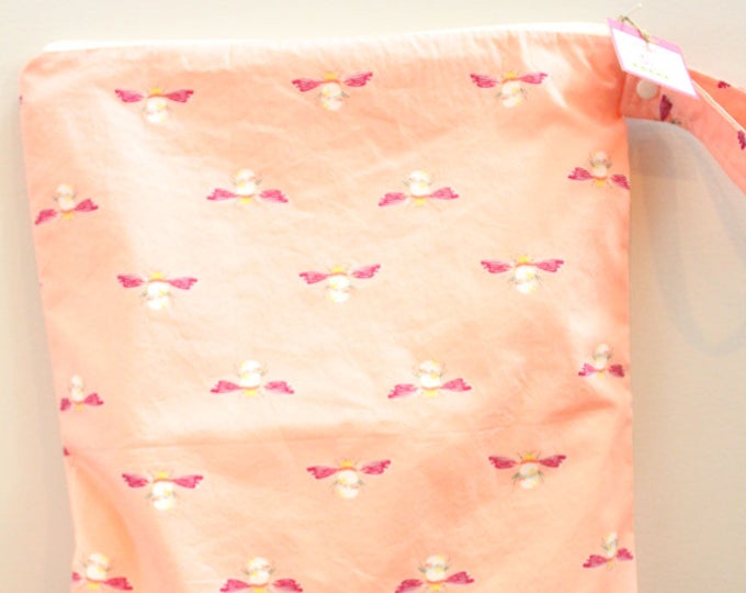 Extra Large Wet Bag | XL Wetbag for Cloth Diapers, Swim Gear, Travel, or Gym | The Icky Bag XL by PETUNIAS | Blush Bee
